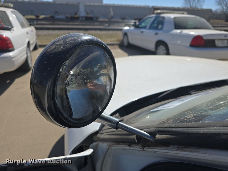 image for item DO7830 2010 Ford Crown Victoria Police Interceptor 