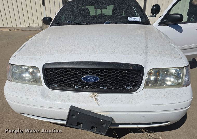 image for item DO7830 2010 Ford Crown Victoria Police Interceptor 