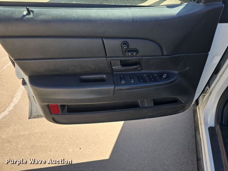 image for item DO7830 2010 Ford Crown Victoria Police Interceptor 