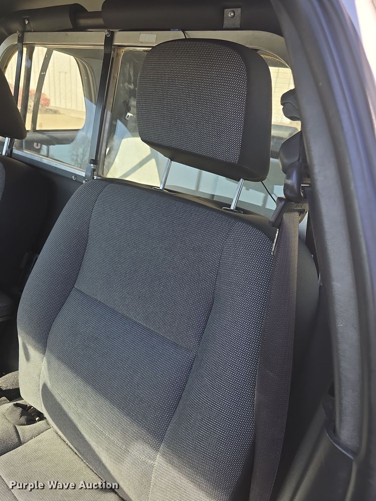 image for item DO7830 2010 Ford Crown Victoria Police Interceptor 