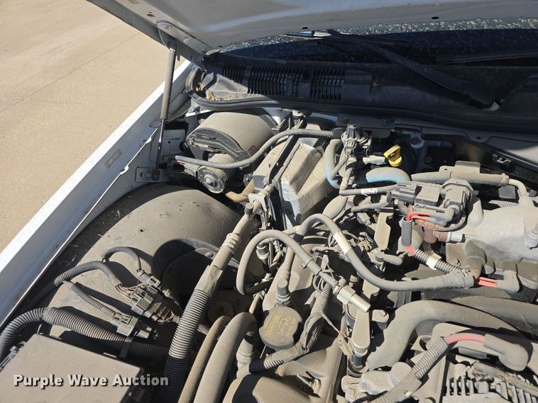 image for item DO7830 2010 Ford Crown Victoria Police Interceptor 