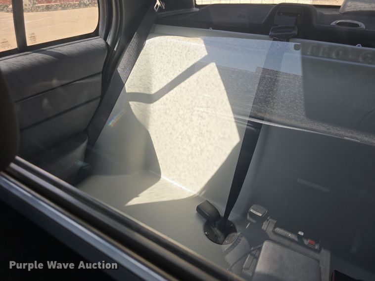 image for item DO7831 2011 Ford Crown Victoria Police Interceptor 