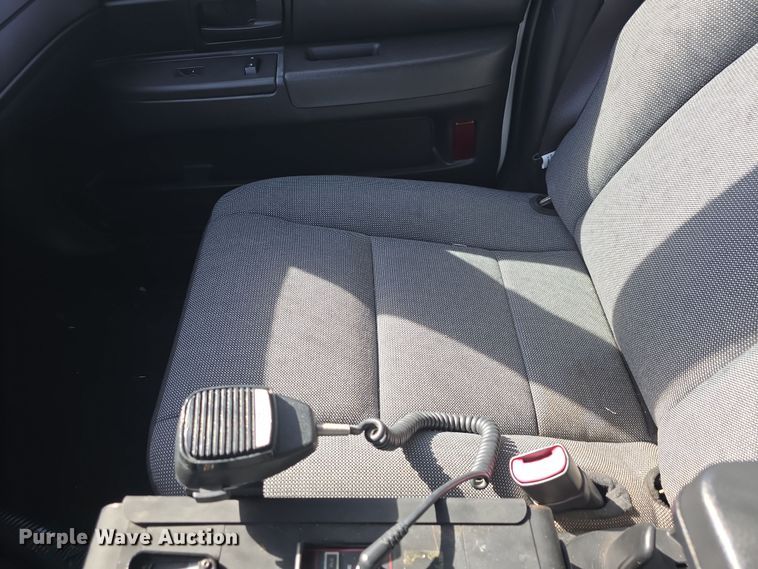 image for item DO7831 2011 Ford Crown Victoria Police Interceptor 