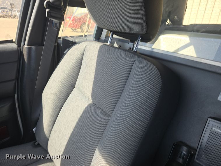 image for item DO7831 2011 Ford Crown Victoria Police Interceptor 