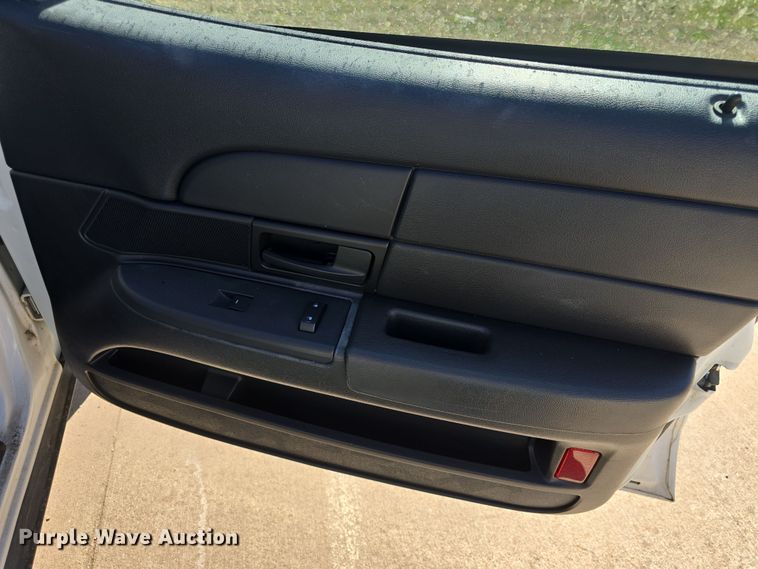 image for item DO7831 2011 Ford Crown Victoria Police Interceptor 