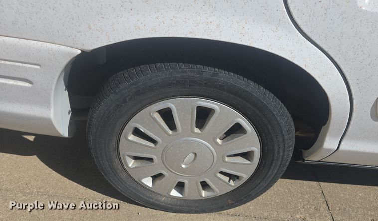 image for item DO7831 2011 Ford Crown Victoria Police Interceptor 