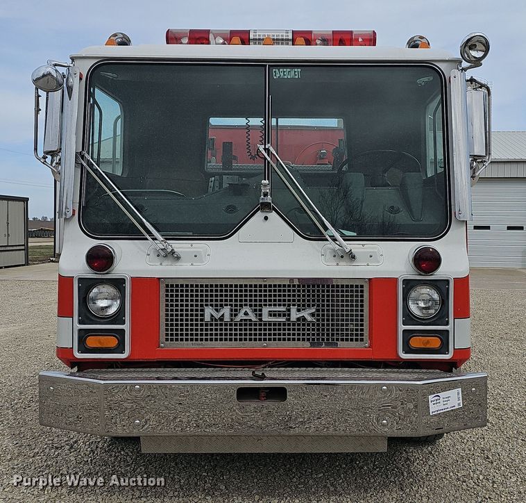 image for item DO7857 1983 Mack MC686FCS pumper fire truck