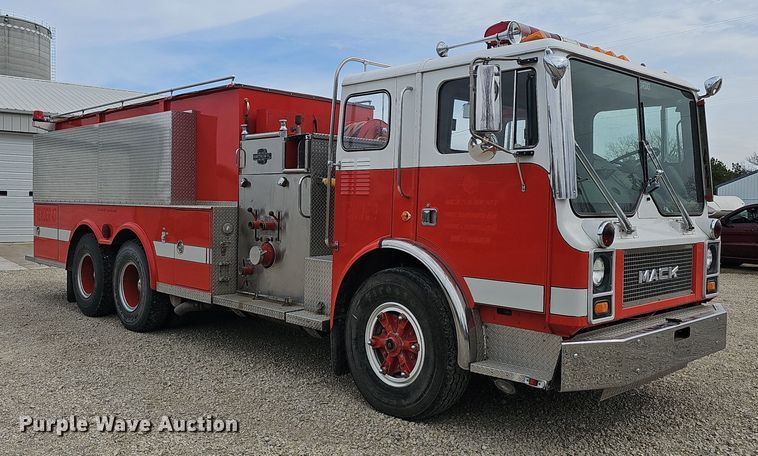 image for item DO7857 1983 Mack MC686FCS pumper fire truck