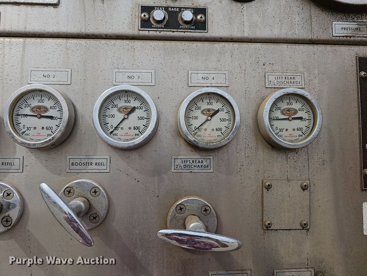 image for item DO7857 1983 Mack MC686FCS pumper fire truck