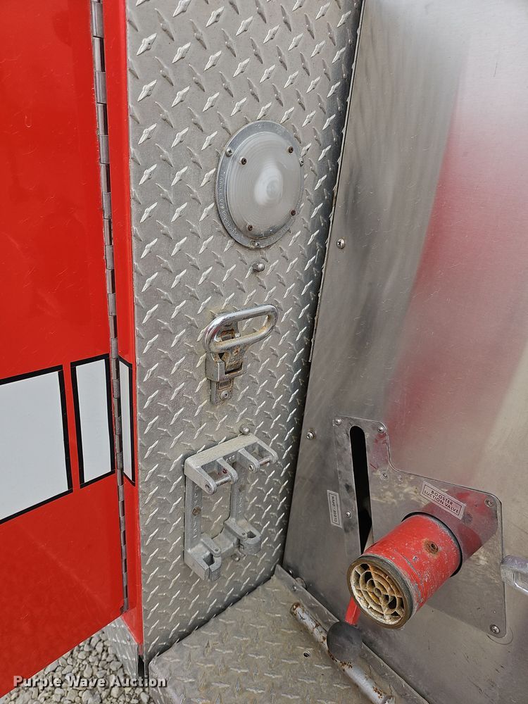 image for item DO7857 1983 Mack MC686FCS pumper fire truck