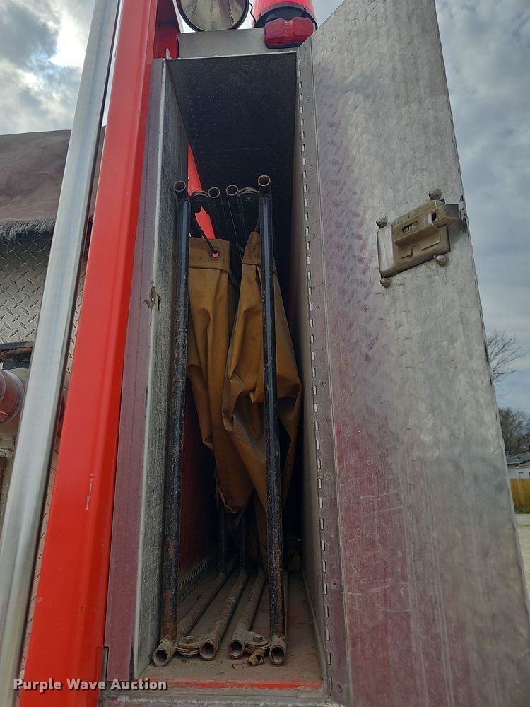 image for item DO7857 1983 Mack MC686FCS pumper fire truck