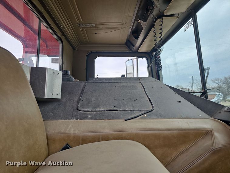 image for item DO7857 1983 Mack MC686FCS pumper fire truck