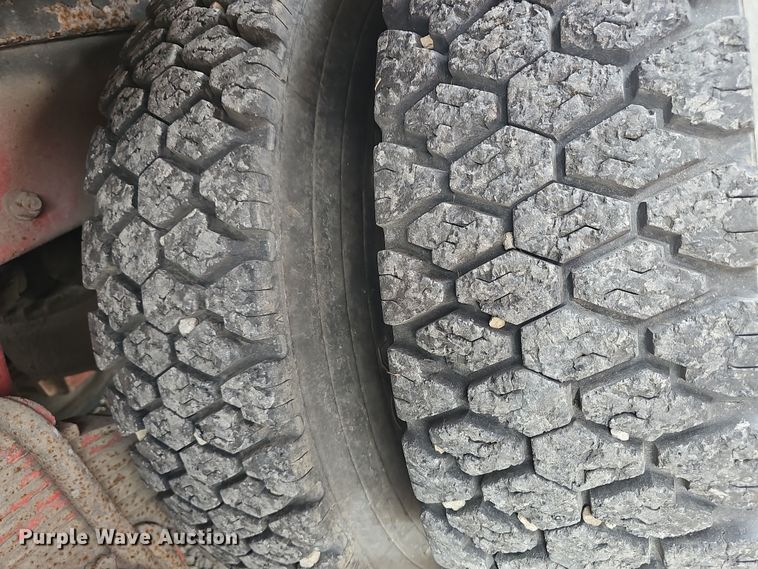 image for item DO7857 1983 Mack MC686FCS pumper fire truck