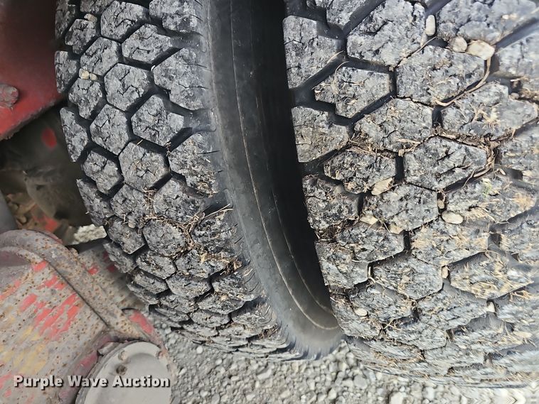 image for item DO7857 1983 Mack MC686FCS pumper fire truck