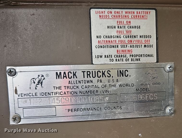 image for item DO7857 1983 Mack MC686FCS pumper fire truck