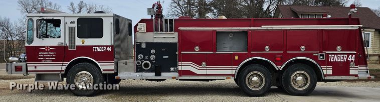 image for item DO7861 1985 Hendrickson 1871 W64 pumper fire truck