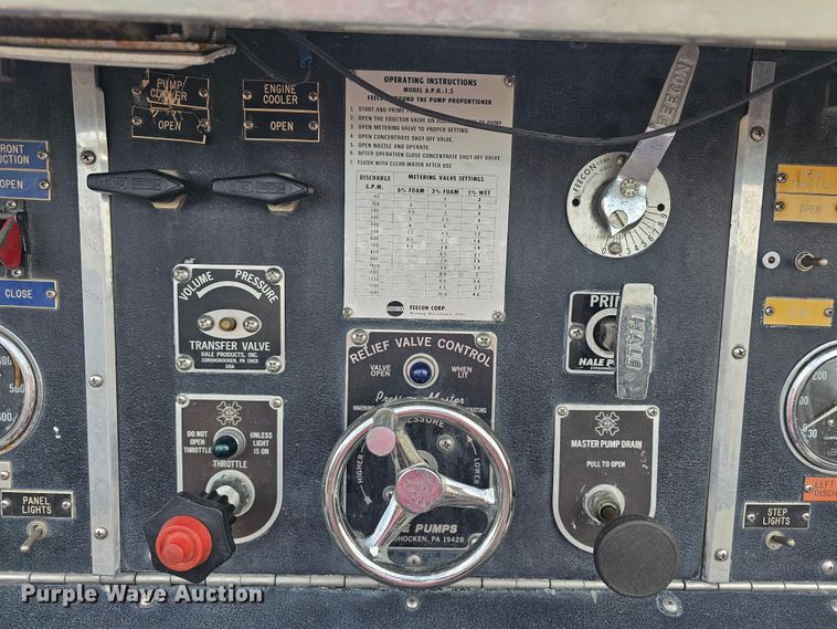 image for item DO7861 1985 Hendrickson 1871 W64 pumper fire truck