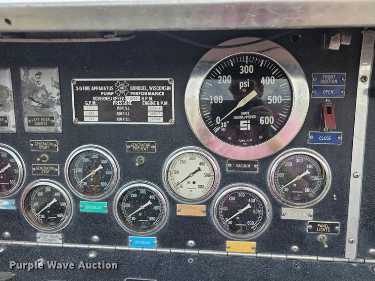 image for item DO7861 1985 Hendrickson 1871 W64 pumper fire truck