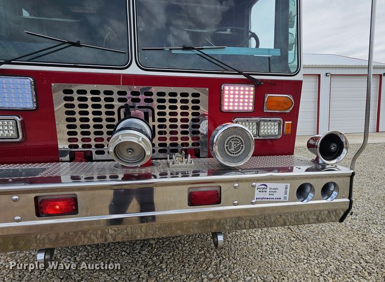 image for item DO7861 1985 Hendrickson 1871 W64 pumper fire truck