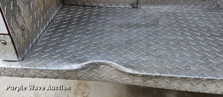 image for item DO7861 1985 Hendrickson 1871 W64 pumper fire truck