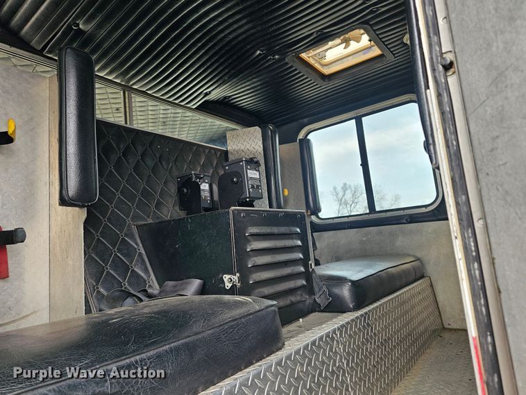 image for item DO7861 1985 Hendrickson 1871 W64 pumper fire truck