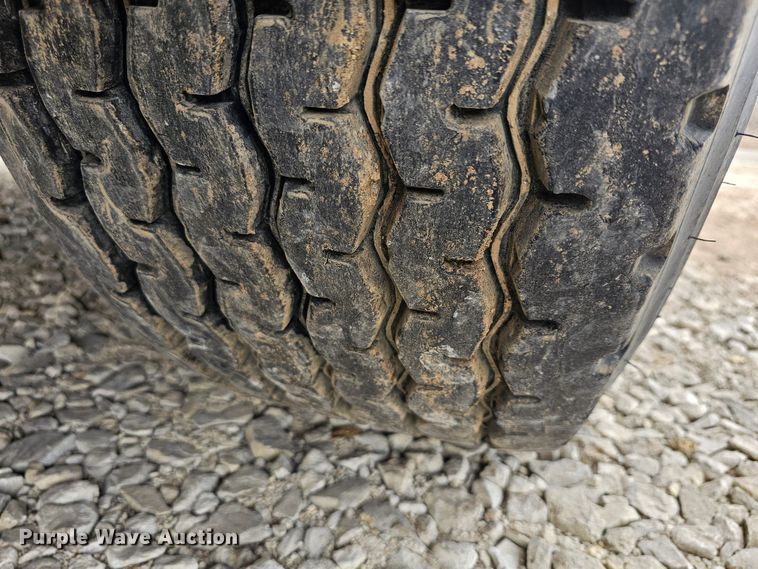 image for item DO7861 1985 Hendrickson 1871 W64 pumper fire truck