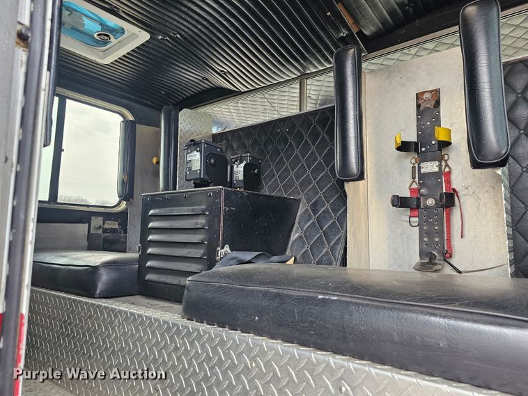 image for item DO7861 1985 Hendrickson 1871 W64 pumper fire truck