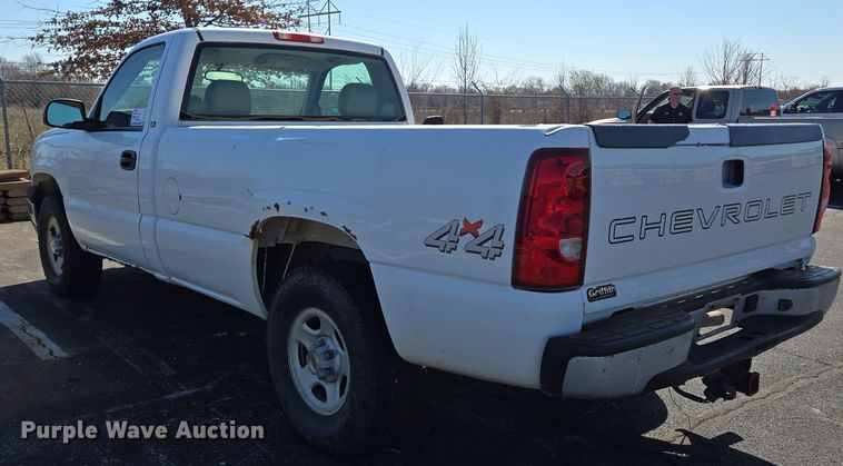 image for item DP6214 2003 Chevrolet Silverado 1500 pickup truck