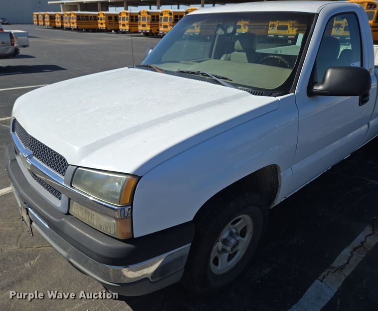 image for item DP6214 2003 Chevrolet Silverado 1500 pickup truck