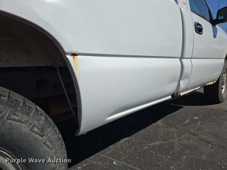 image for item DP6214 2003 Chevrolet Silverado 1500 pickup truck
