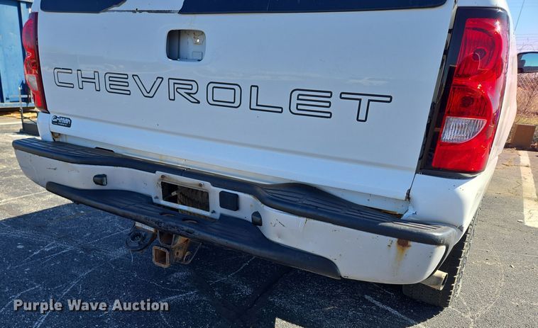 image for item DP6214 2003 Chevrolet Silverado 1500 pickup truck