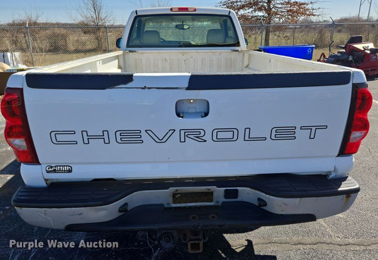 image for item DP6214 2003 Chevrolet Silverado 1500 pickup truck