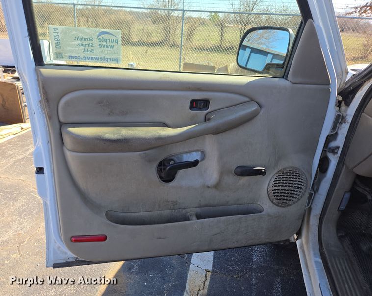 image for item DP6214 2003 Chevrolet Silverado 1500 pickup truck