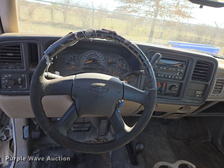 image for item DP6214 2003 Chevrolet Silverado 1500 pickup truck