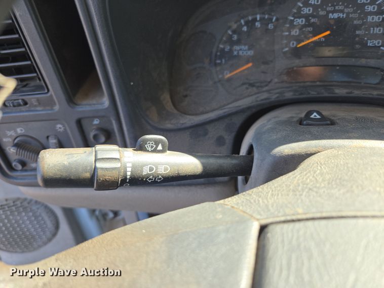 image for item DP6214 2003 Chevrolet Silverado 1500 pickup truck