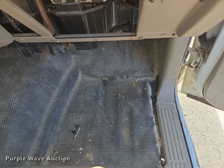 image for item DP6214 2003 Chevrolet Silverado 1500 pickup truck