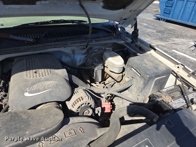 image for item DP6214 2003 Chevrolet Silverado 1500 pickup truck