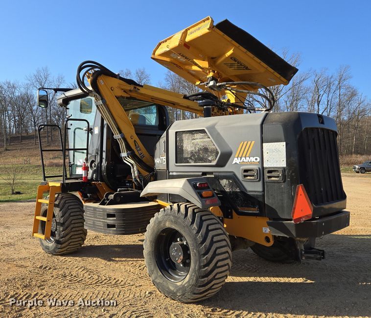 image for item DS5327 2021 Alamo Industrial Mantis 4142 municipal tractor