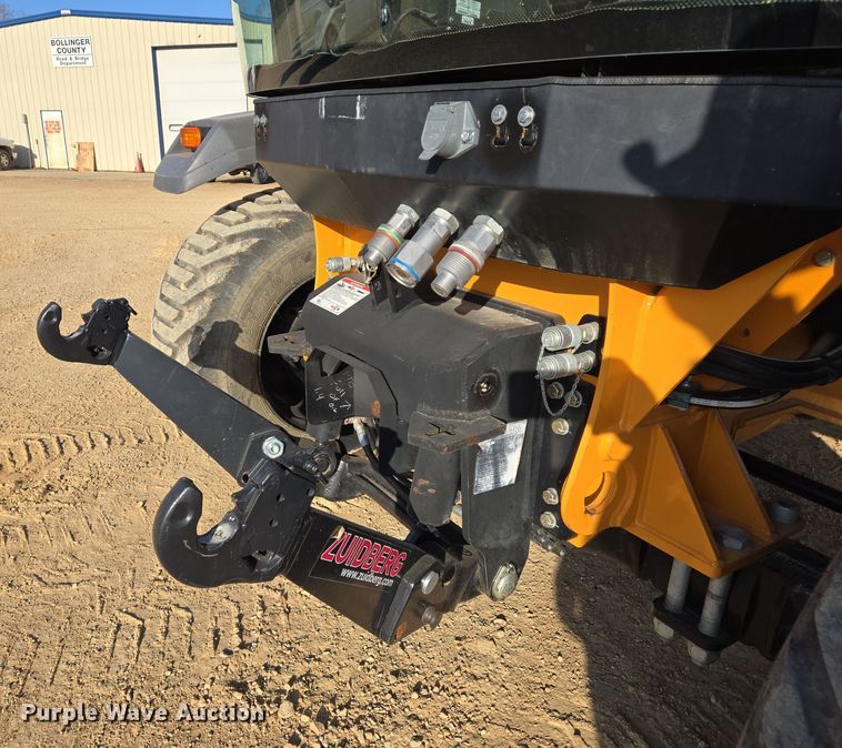 image for item DS5327 2021 Alamo Industrial Mantis 4142 municipal tractor