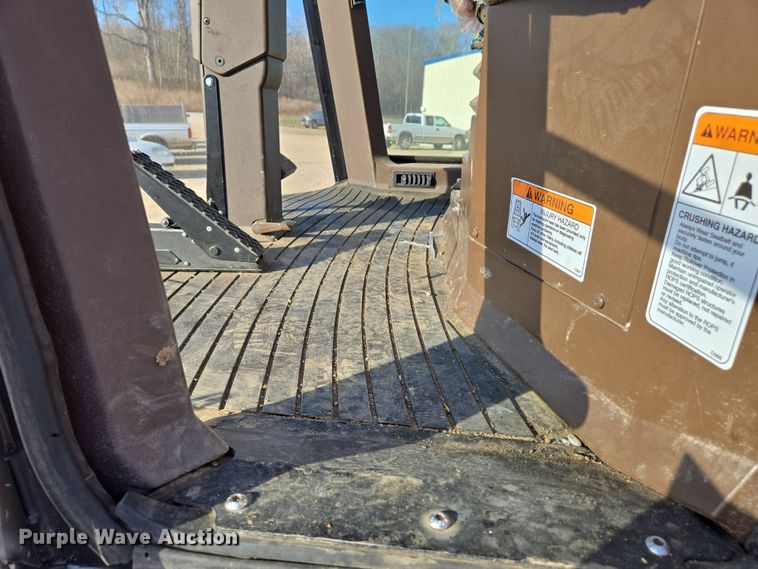 image for item DS5327 2021 Alamo Industrial Mantis 4142 municipal tractor