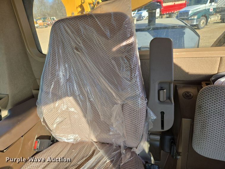 image for item DS5327 2021 Alamo Industrial Mantis 4142 municipal tractor