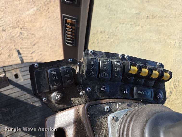 image for item DS5327 2021 Alamo Industrial Mantis 4142 municipal tractor