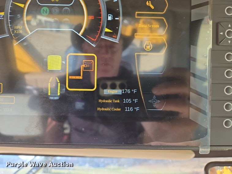 image for item DS5327 2021 Alamo Industrial Mantis 4142 municipal tractor