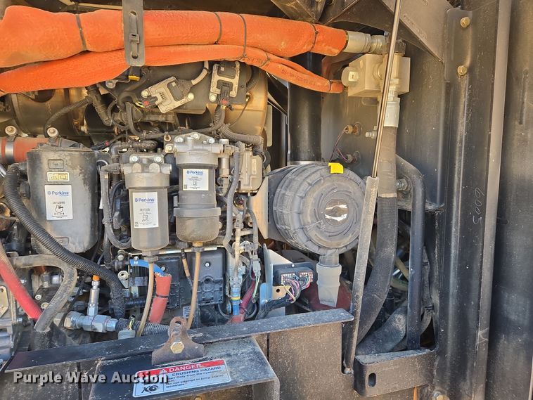 image for item DS5327 2021 Alamo Industrial Mantis 4142 municipal tractor