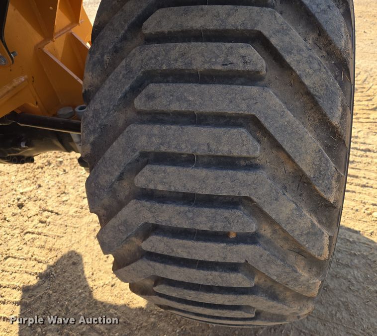 image for item DS5327 2021 Alamo Industrial Mantis 4142 municipal tractor