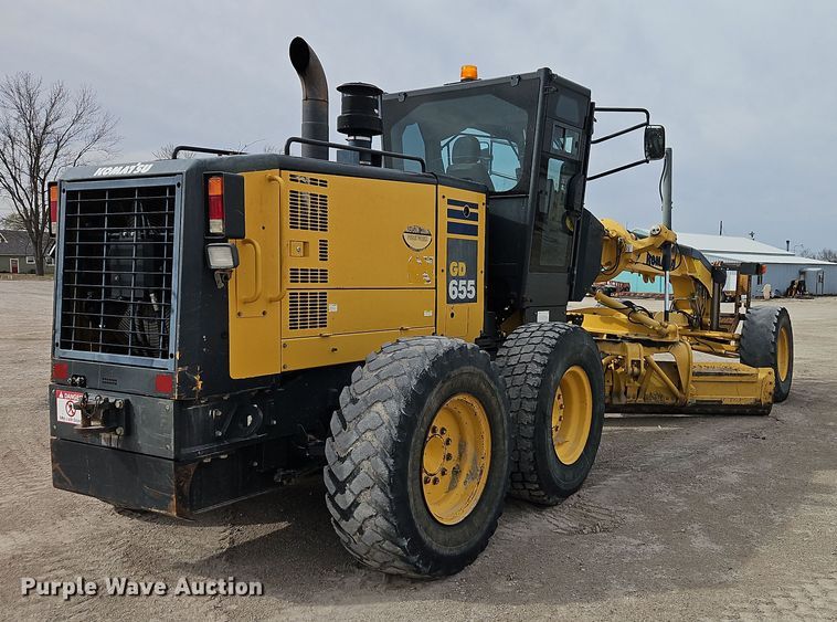 image for item DT7661 2011 Komatsu GD655-5 motor grader
