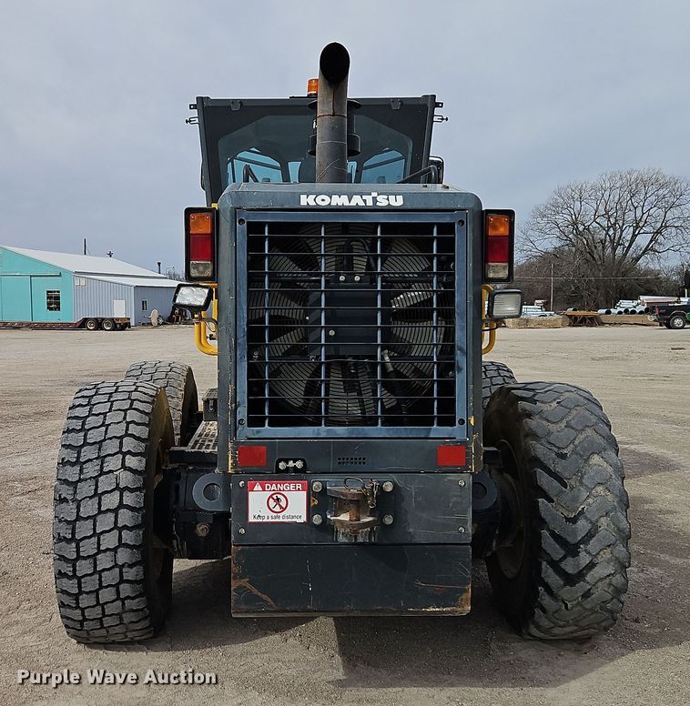 image for item DT7661 2011 Komatsu GD655-5 motor grader