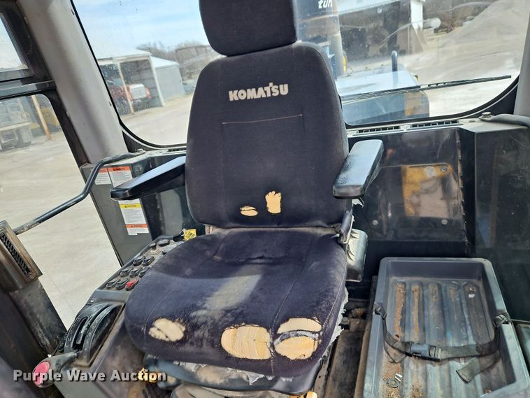 image for item DT7661 2011 Komatsu GD655-5 motor grader