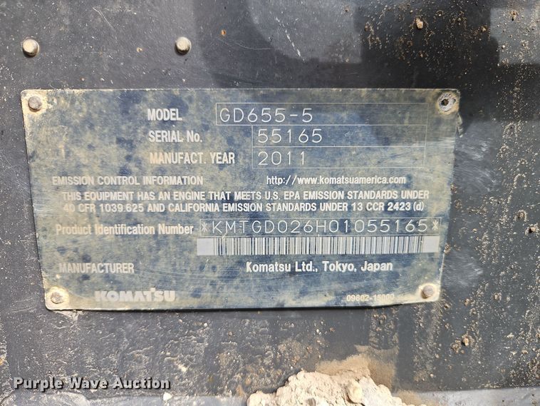 image for item DT7661 2011 Komatsu GD655-5 motor grader