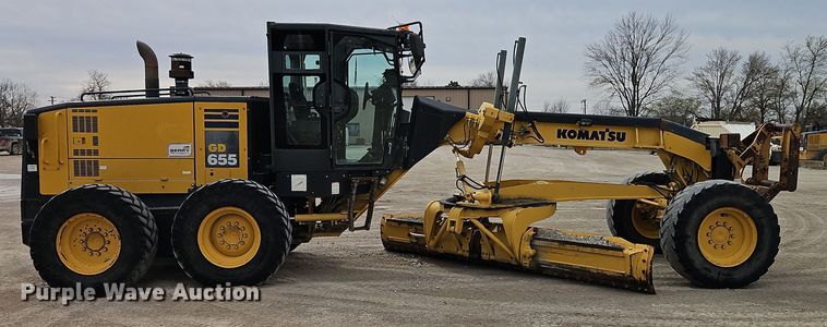 image for item DT7662 2011 Komatsu GD655-5 motor grader